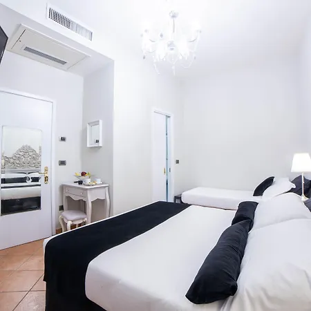 Residenza Florentia 3* فلورنس