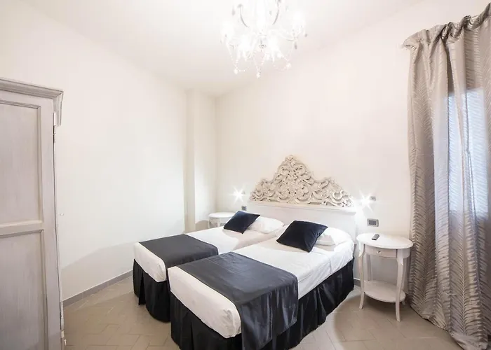 Residenza Florentia Hotel 3*